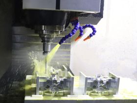 医療機器のCNC加工