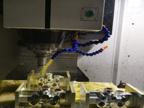 医疗器械配件CNC加工